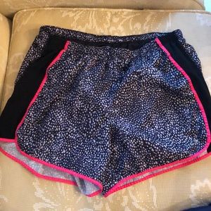 🏃‍♀️🏃‍♀️ 🏃‍♀️ running shorts in cute print! ✨